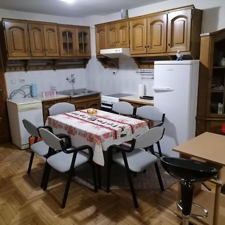 Nes Apartmani Pirot Luaran gambar