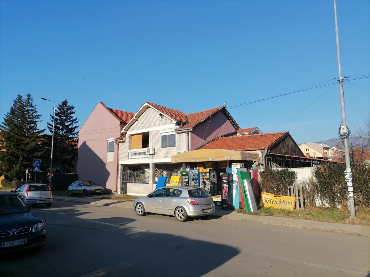 Nes Apartmani Pirot Luaran gambar